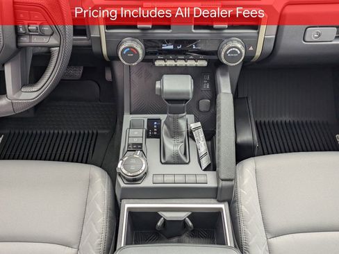 Certified 2026 Toyota Tacoma SR5 AWD/4WD image 20