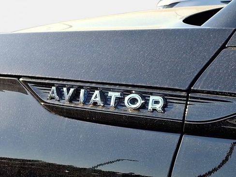 New 2026 Lincoln Aviator AWD image 21