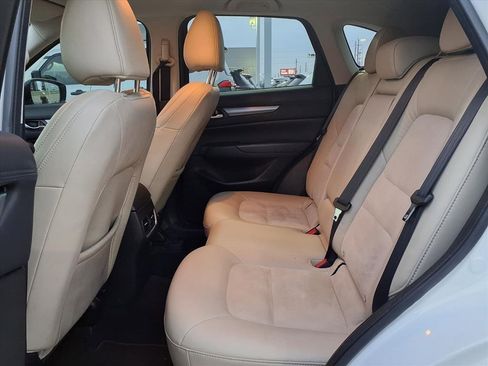 Used 2019 MAZDA CX-5 Touring image 12
