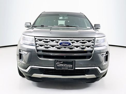 Used 2018 Ford Explorer Limited FWD image 5