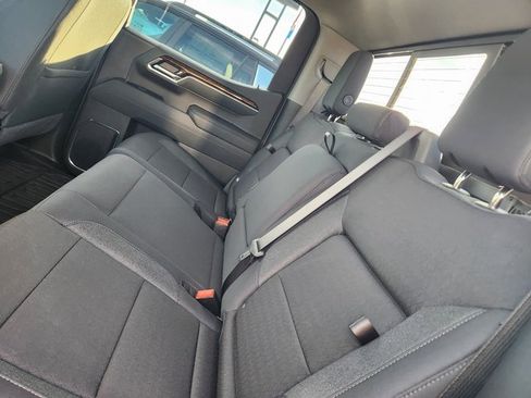 New 2026 GMC Sierra 1500 Elevation image 7