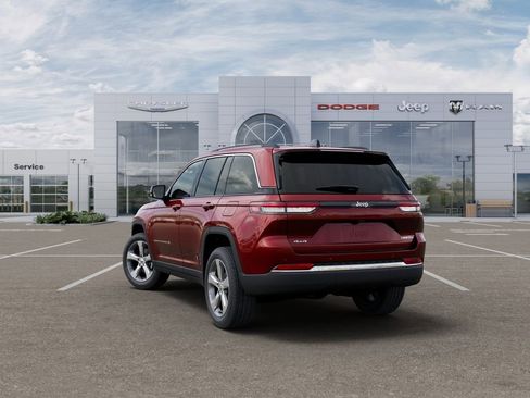 New 2026 Jeep Grand Cherokee Limited w/ Trailer Tow Package image 3