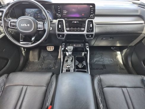 Used 2023 Kia Sorento SX AWD/4WD image 14