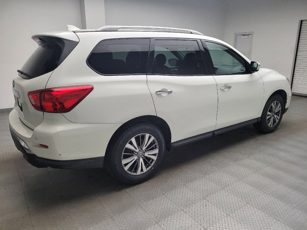 Used 2020 Nissan Pathfinder S FWD image 10