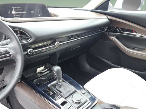 Certified 2024 MAZDA CX-30 AWD 2.5 S w/ Premium Package image 23