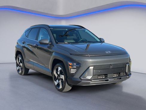 Certified 2024 Hyundai Kona Limited AWD/4WD image 5