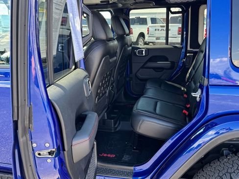 Used 2019 Jeep Wrangler Unlimited Rubicon image 13
