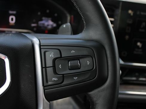 Used 2024 GMC Sierra 1500 SLT w/ SLT Premium Plus Package AWD/4WD image 9