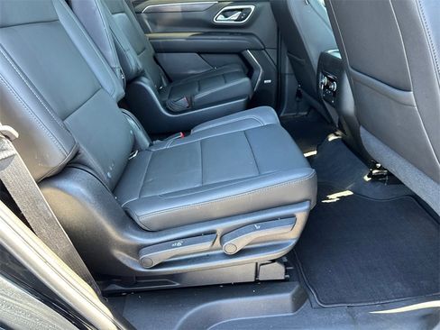 Used 2021 Chevrolet Tahoe Z71 image 16