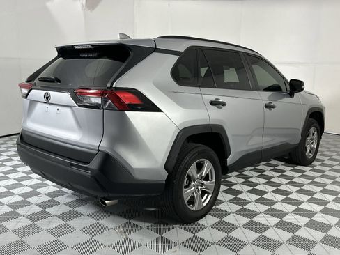 Used 2023 Toyota RAV4 XLE FWD image 8