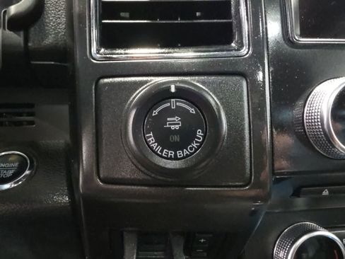 Used 2018 Ford Expedition Max Limited w/ Equipment Group 302A AWD/4WD image 30