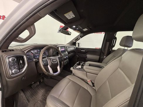 Used 2021 GMC Sierra 1500 SLT image 13