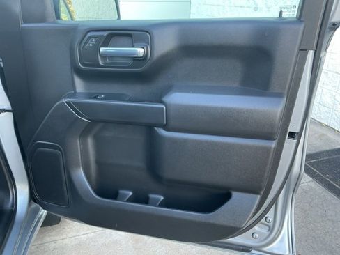 Used 2024 Chevrolet Silverado 1500 Custom image 24