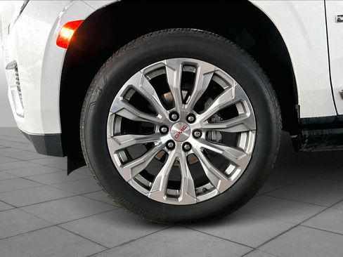 Used 2024 GMC Yukon Denali image 10