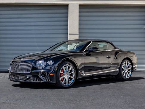 Used 2020 Bentley Continental GT V8 First Edition AWD/4WD image 26