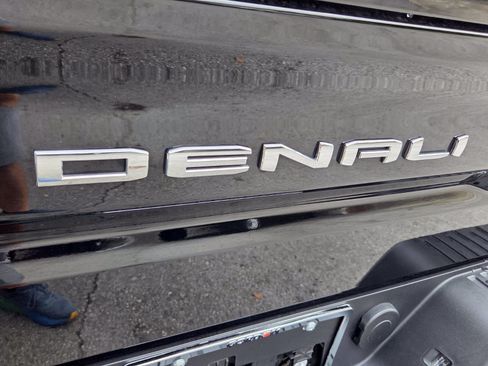 Used 2024 GMC Sierra 1500 Denali Ultimate AWD/4WD image 21