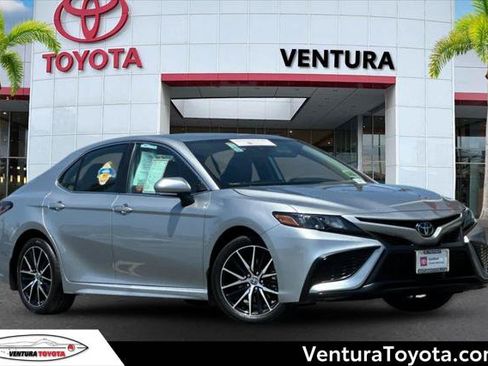 Certified 2023 Toyota Camry SE w/ Convenience Package FWD image 1