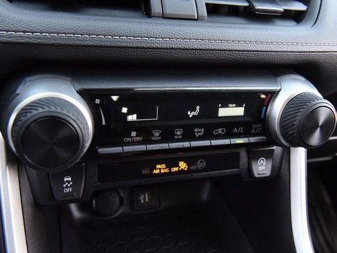 Used 2024 Toyota RAV4 LE image 14