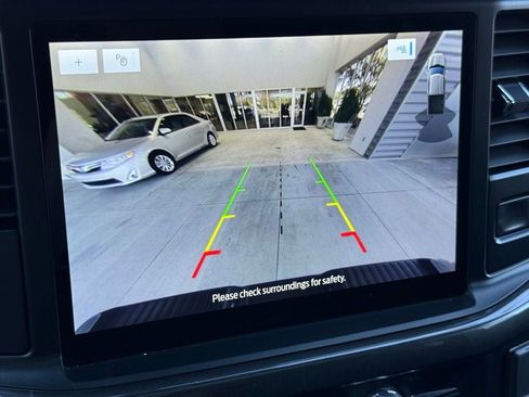 Certified 2022 Ford F150 XLT w/ Equipment Group 302A High image 33