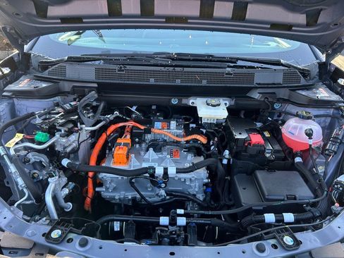 New 2026 Chevrolet Equinox EV LT image 29