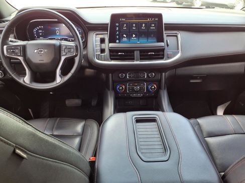 Certified 2024 Chevrolet Suburban RST w/ Luxury Package AWD/4WD image 10