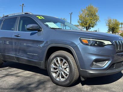 Used 2021 Jeep Cherokee Latitude Lux w/ Comfort/Convenience Group