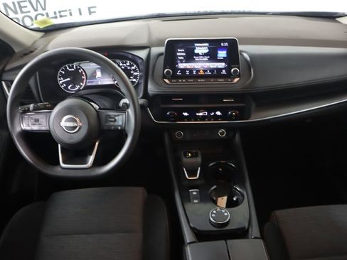 Used 2023 Nissan Rogue SV image 23