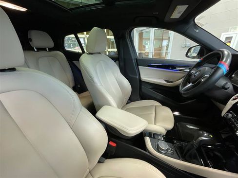 Used 2018 BMW X2 xDrive28i w/ M SportX Package AWD/4WD image 31