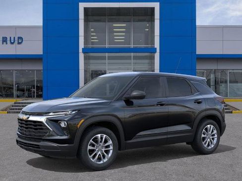 New 2026 Chevrolet TrailBlazer LS w/ LS Convenience Package image 2