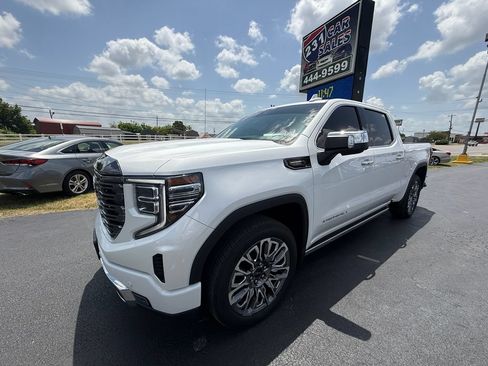 Used 2023 GMC Sierra 1500 Denali Ultimate AWD/4WD image 8