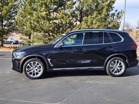 Certified 2026 BMW X5 xDrive40i image 2