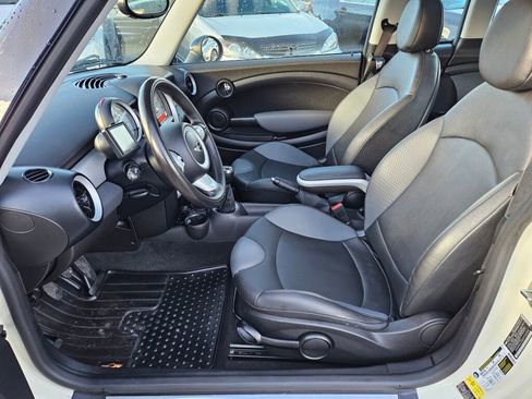 Used 2009 MINI Cooper Clubman Hardtop image 10