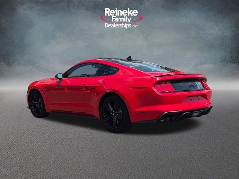 Used 2021 Ford Mustang GT Premium w/ Equipment Group 401A RWD image 8