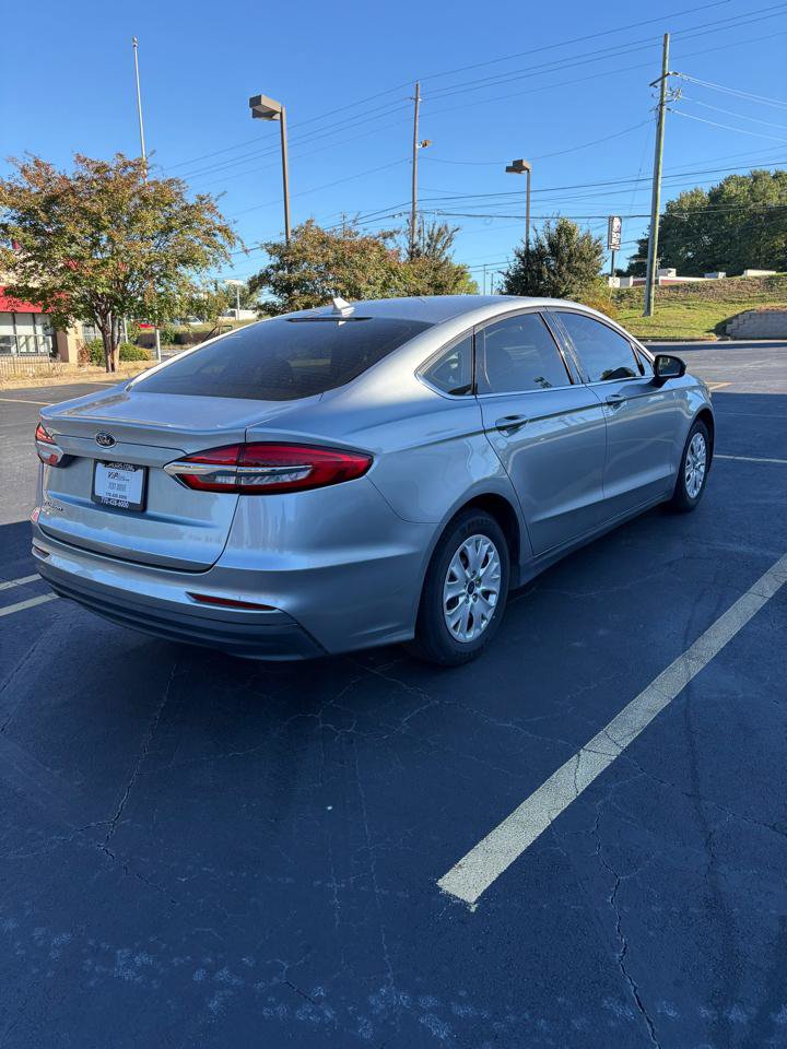 Used 2020 Ford Fusion S FWD image 5