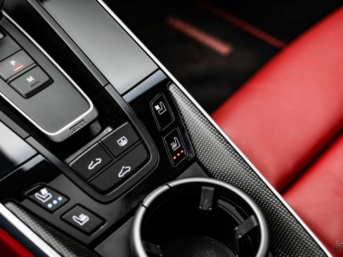 Used 2021 Porsche 911 Turbo S image 66