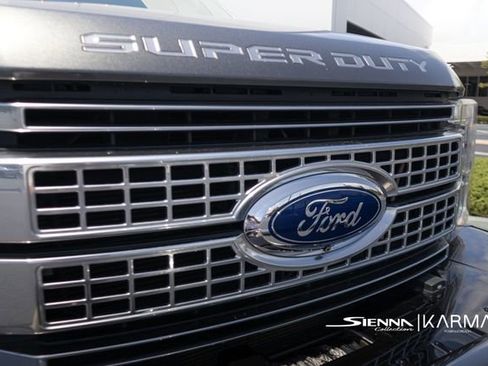 Used 2018 Ford F250 Platinum w/ Platinum Ultimate Package image 10