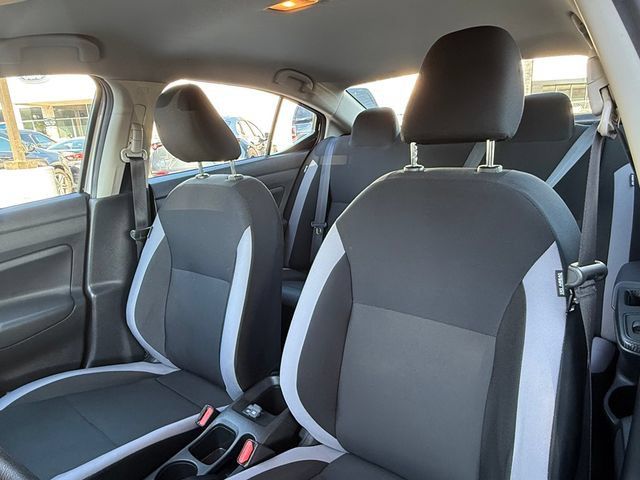 Used 2025 Nissan Versa S FWD image 23
