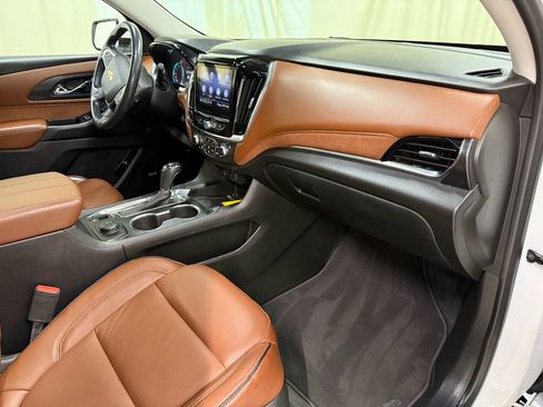 Used 2020 Chevrolet Traverse High Country AWD/4WD image 28
