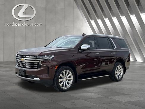 Used 2023 Chevrolet Tahoe Premier AWD/4WD image 3
