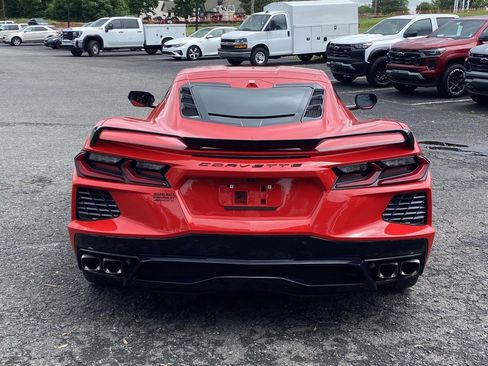 Used 2023 Chevrolet Corvette Stingray Preferred Cpe w/ Z51 Performance Package RWD image 5
