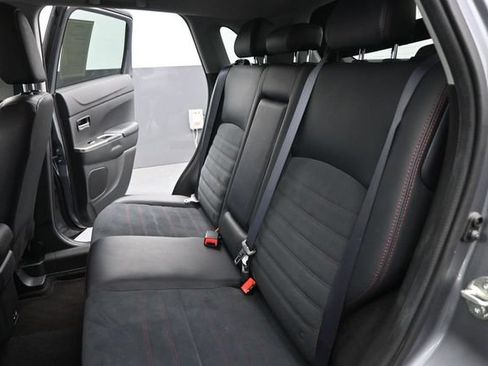 Used 2024 Mitsubishi Outlander Sport SE AWD/4WD image 17