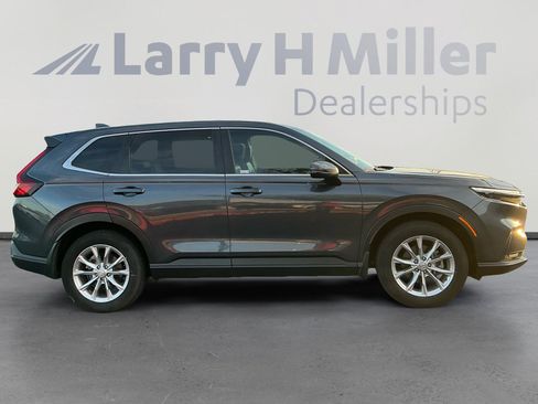 Used 2023 Honda CR-V EX-L image 6