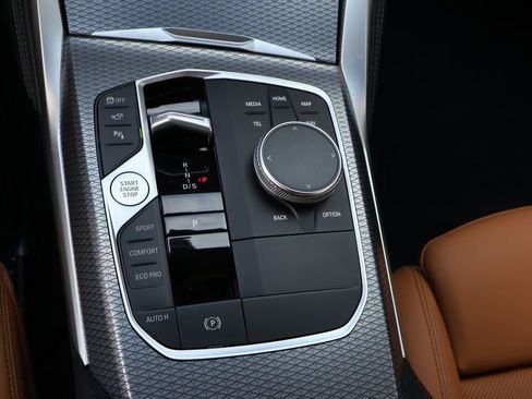 Used 2024 BMW M440i Coupe RWD image 22