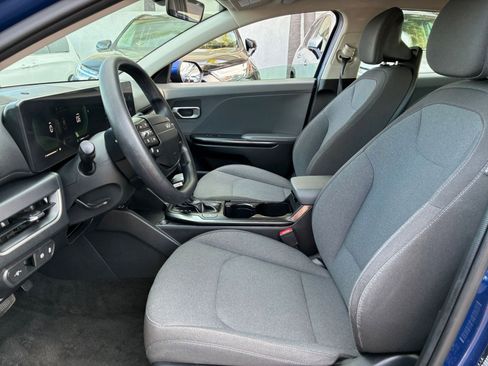 Used 2025 Kia K4 FWD image 24