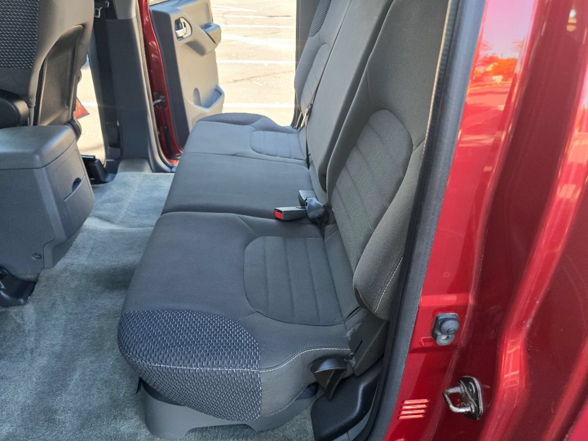 Used 2014 Nissan Frontier Desert Runner RWD image 27