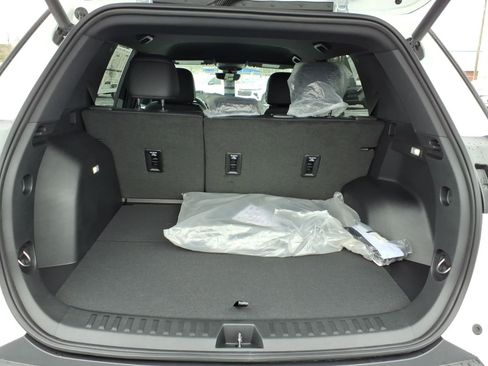 New 2026 Chevrolet Equinox LT w/ Convenience Package II image 15