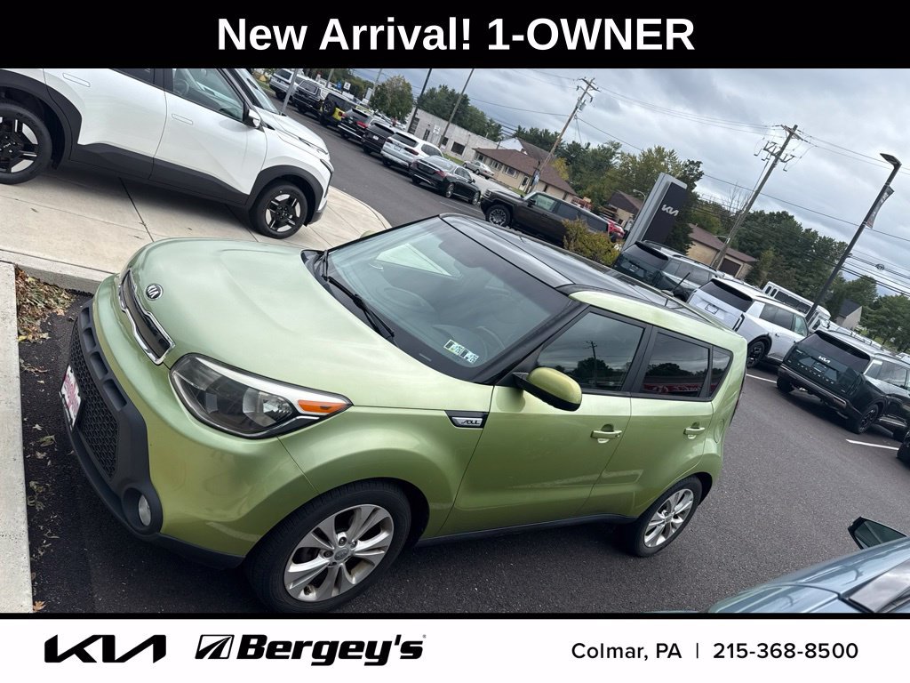 Used 2015 Kia Soul + w/ Primo Package FWD image 1