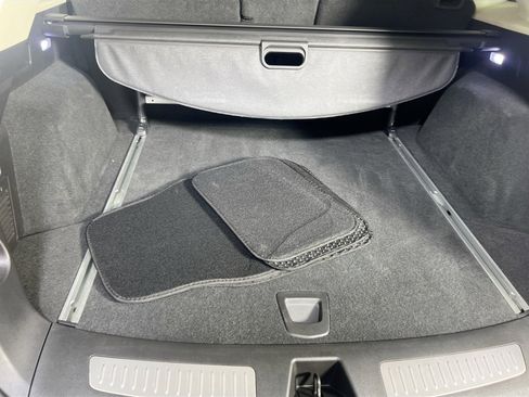 Used 2018 Cadillac XT5 Luxury w/ Driver Awareness Package image 27