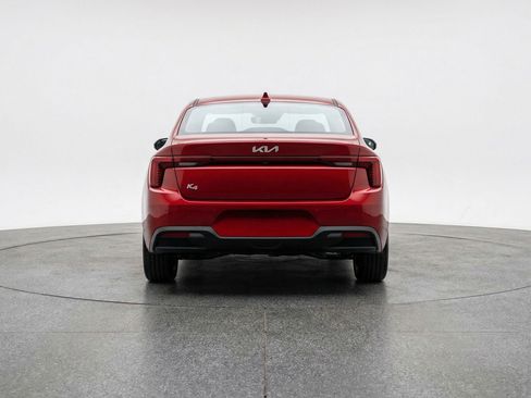 Used 2025 Kia K4 FWD image 7