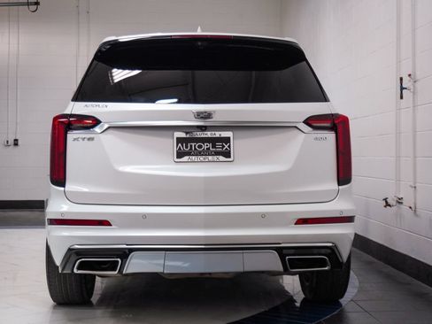 Used 2022 Cadillac XT6 Premium Luxury w/ Technology Package FWD image 27